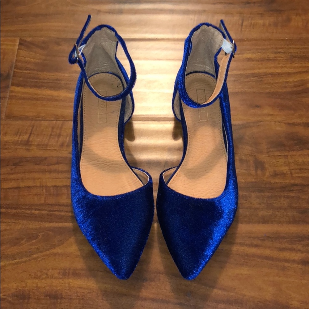 Size 8 Blue Suede Shoes